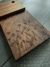 Load image into Gallery viewer, Vertical Cutting Board