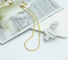 Load image into Gallery viewer, Herringbone chain necklace, M383N