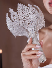 Load image into Gallery viewer, Quinceanera Bouquet, Quince Flower