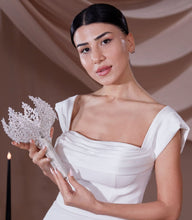 Load image into Gallery viewer, Quinceanera Bouquet, Quince Flower