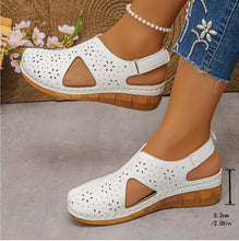 Load image into Gallery viewer, Breathable Wedge Sandals