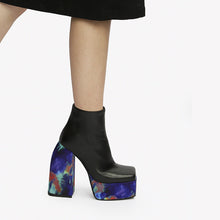 Load image into Gallery viewer, Women's High-Heel Leather Fashion Boots - Square Toe Chunky Heel Side Zipper