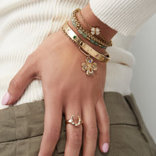 Load image into Gallery viewer, Lucky Hinge Bangle