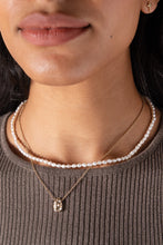 Load image into Gallery viewer, Freshwater Pearl Necklace
