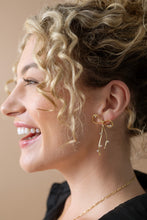 Load image into Gallery viewer, Coquette Bow Earrings