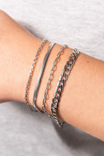 Load image into Gallery viewer, Everyday Herringbone Chain Bracelet