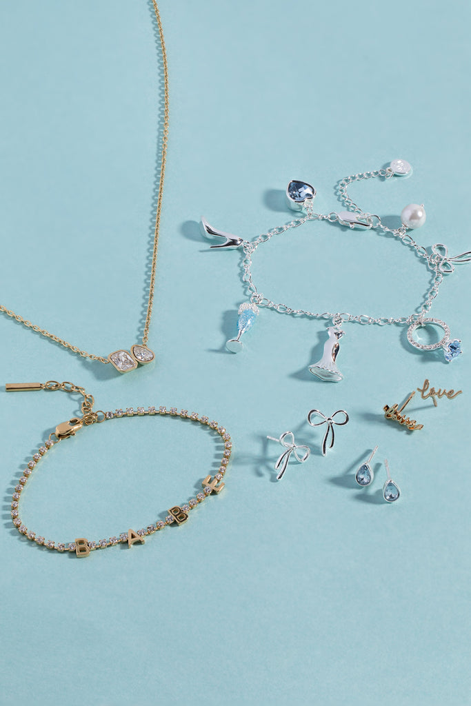 Bow & Teardrop Stud Earring Set