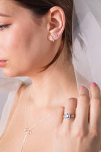 Load image into Gallery viewer, Bow &amp; Teardrop Stud Earring Set