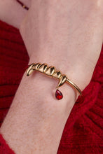 Load image into Gallery viewer, Vampire Teeth Fangs Cuff