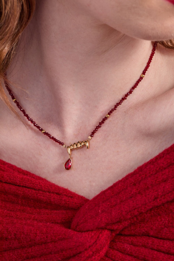 Vampire Teeth Fangs Pendant