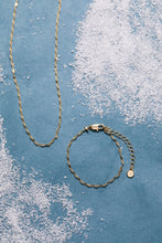 Load image into Gallery viewer, Multi Faceted Chain Necklace
