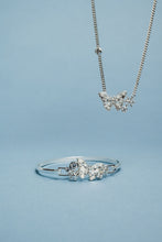 Load image into Gallery viewer, Glass Butterfly Inline Necklace