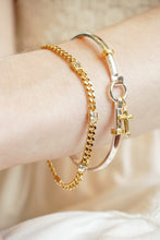 Load image into Gallery viewer, Cross Clip Bangle