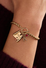Load image into Gallery viewer, The Wizard of Oz™ Scarecrow Toggle Bracelet