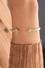 Load image into Gallery viewer, The Wizard of Oz™ Cowardly Lion Cuff