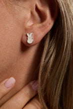 Load image into Gallery viewer, PEEPS® White Pearlized Bunny Studs