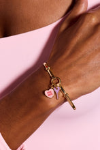 Load image into Gallery viewer, Sweethearts® ‘Soul Mate’ Heart &amp; Key Tension Bangle