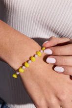 Load image into Gallery viewer, PEEPS® Chick Beaded Bangle