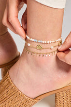Load image into Gallery viewer, Seashell &amp; Pearl Inline Charm Anklet