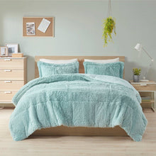 Load image into Gallery viewer, Full/Queen Soft Sherpa Faux Fur 3-Piece Comforter Set in Light Teal Blue