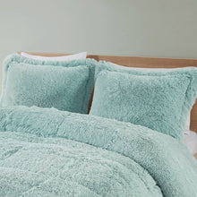 Load image into Gallery viewer, Full/Queen Soft Sherpa Faux Fur 3-Piece Comforter Set in Light Teal Blue
