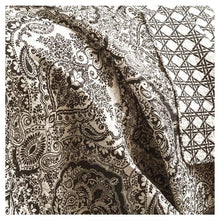 Load image into Gallery viewer, Queen size 3-Piece Quilt Set 100-Percent Cotton in Black White Damask