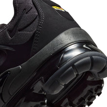 Load image into Gallery viewer, Nike Mens Air Vapormax Plus - Black/Black
