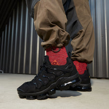 Load image into Gallery viewer, Nike Mens Air Vapormax Plus - Black/Black