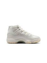 Load image into Gallery viewer, Air Jordan Womens 11 Retro - Pearl
