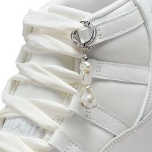 Load image into Gallery viewer, Air Jordan Womens 11 Retro - Pearl