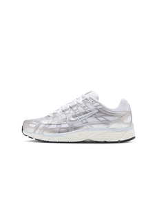 Nike Womens P-6000 - White/Metallic Silver