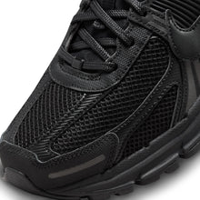Load image into Gallery viewer, Nike Mens Zoom Vomero 5 - Triple Black