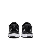 Load image into Gallery viewer, Nike Mens P-6000 - Black