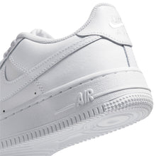 Load image into Gallery viewer, Nike Big Kids Air Force 1 LE – Triple White