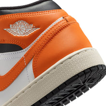 Load image into Gallery viewer, Air Jordan Big Kids 1 Mid - Starfish