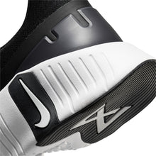 Load image into Gallery viewer, Nike Mens Free Metcon 5 - Black/White