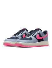 Load image into Gallery viewer, Nike Men’s Air Force 1 '07 LX - Dark Obsidian/Pink Blast