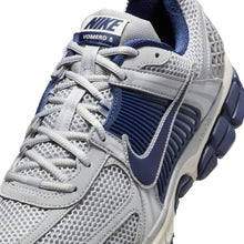 Load image into Gallery viewer, Nike Mens Zoom Vomero 5 - Wolf Grey