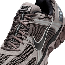 Load image into Gallery viewer, Nike Mens Zoom Vomero 5 - College Grey