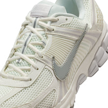 Load image into Gallery viewer, Nike Mens Zoom Vomero 5 - Sail