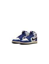 Load image into Gallery viewer, Air Jordan (PS) 1 Retro High OG - Rare Air