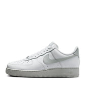 Load image into Gallery viewer, Nike Mens Air Force 1 '07 - Summit White