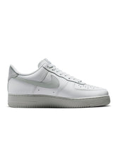 Load image into Gallery viewer, Nike Mens Air Force 1 '07 - Summit White