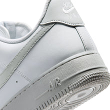 Load image into Gallery viewer, Nike Mens Air Force 1 '07 - Summit White