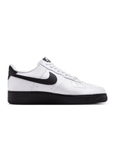 Load image into Gallery viewer, Nike Mens Air Force 1 '07 - White/Black
