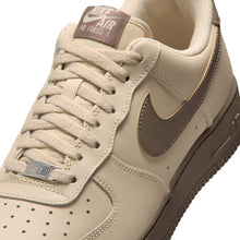 Load image into Gallery viewer, Nike Mens Air Force 1 '07 - Rattan