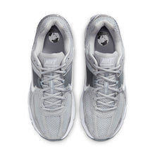 Load image into Gallery viewer, Nike Mens Zoom Vomero 5 - Wolf Grey/White