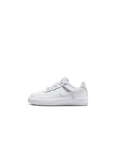 Load image into Gallery viewer, Nike (PS) Force 1 Low Easyon - White