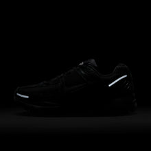 Load image into Gallery viewer, Nike Womens Zoom Vomero 5 - Black