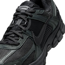 Load image into Gallery viewer, Nike Womens Zoom Vomero 5 - Black
